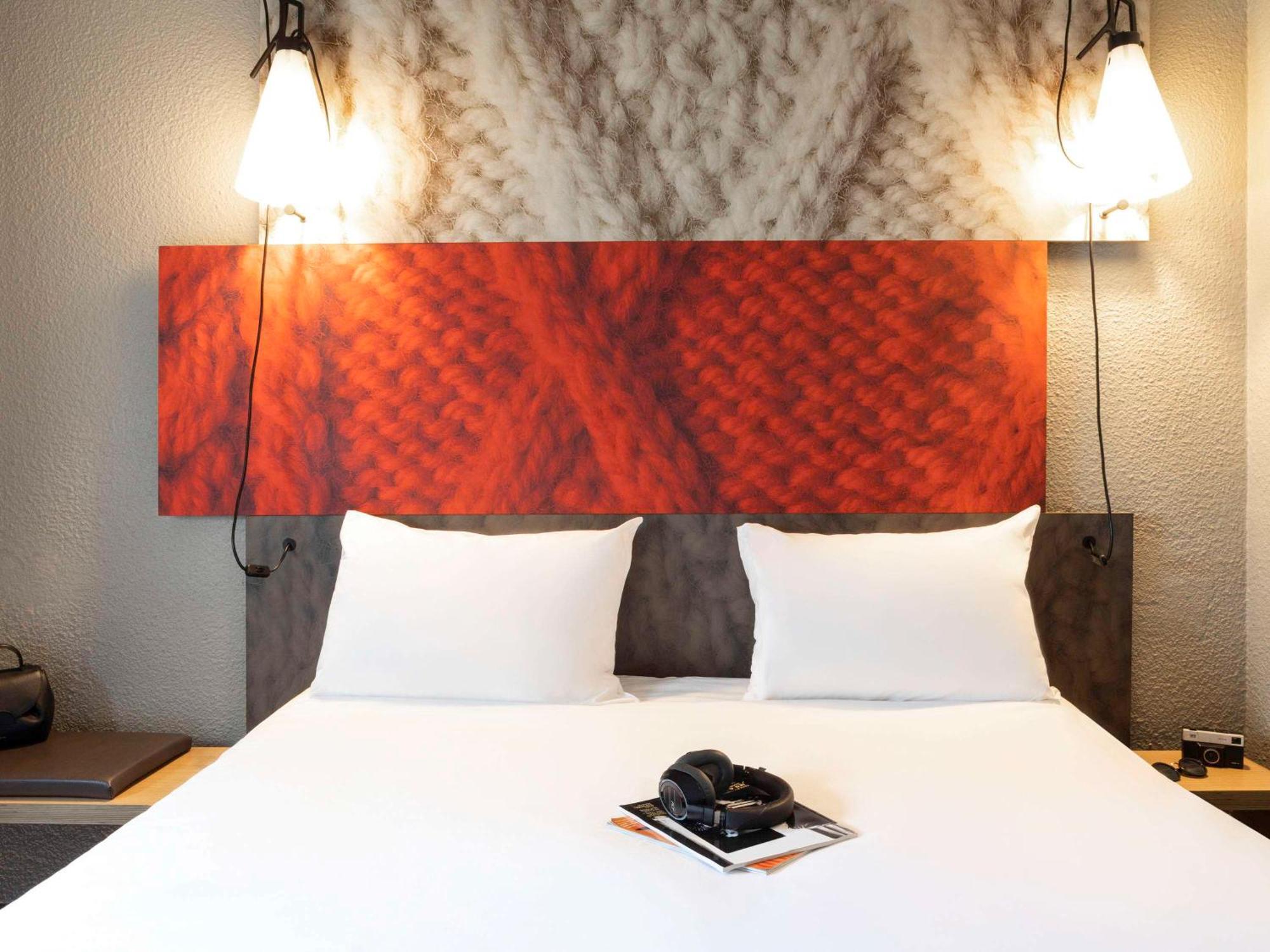 Ibis Paris Porte De Bercy Charenton-le-Pont Eksteriør bilde